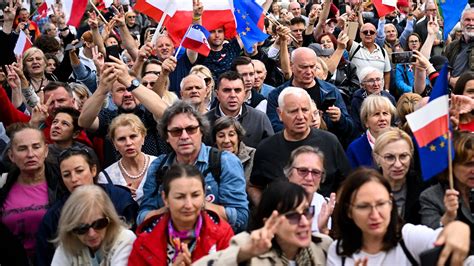 Leading Polish candidates court voters ahead of election that could determine country's future ...