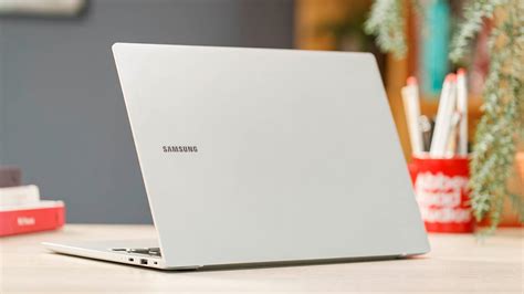 Samsung Galaxy Book Go Review: Go Buy A Different Laptop - Tech Advisor