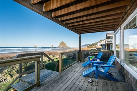 10 Best Pet-Friendly Accommodations In Cannon Beach, Oregon - Updated 2024 | Trip101