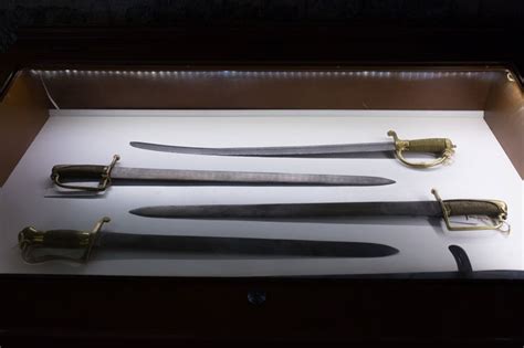 Best guide to buying Toledo swords made in Spain