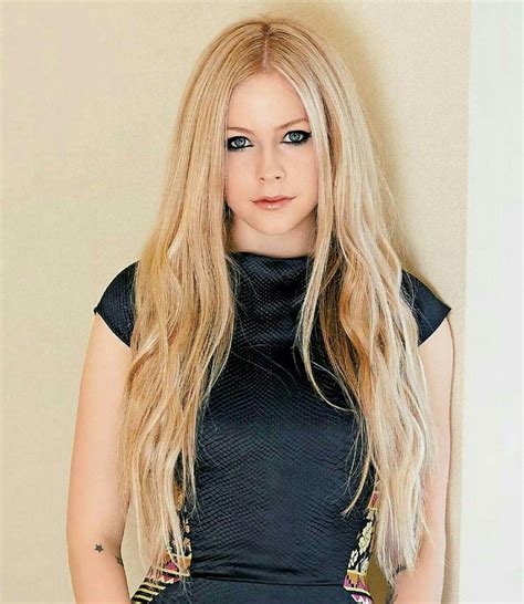 avril lavigne | Avril lavigne style, Avril lavigne, Beauty