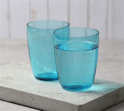 Pictures of Water Glasses - Home & Garden Decor