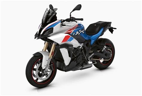 2021 BMW S1000XR Guide • Total Motorcycle