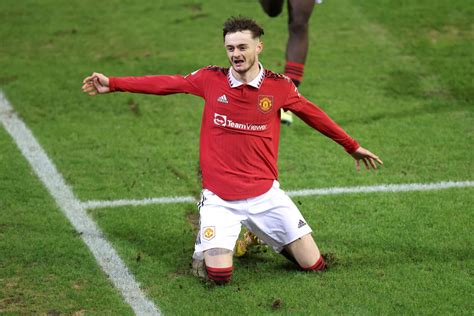 Manchester United under-21s beat Liverpool, Hugill and Kambwala star