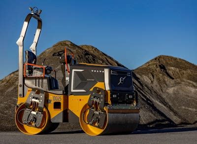 Volvo reveals first electric machine for road building | Equipment World