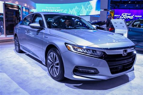 Honda Accord Hybrid Powertrain Scores Ward's 10 Best Engines Award - Honda-Tech