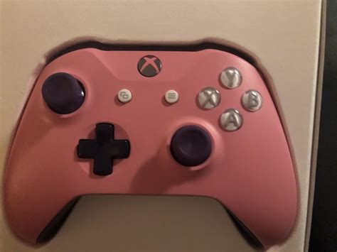 Custom designed remote from Xbox lab! : r/XboxDesignLab