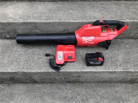 Milwaukee M18 Blower Review - Raising the Speed Limit at Home Fixated