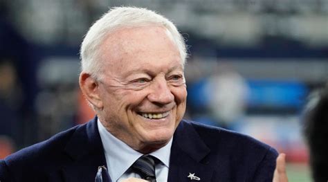 Cowboys’ Jerry Jones Names ‘Most Impressive’ QB at Senior Bowl ...