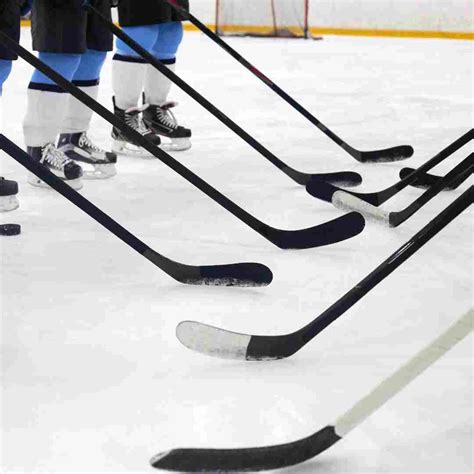 Hockey Stick Flex Guide for Forwards: Unlocking Precision and Power - SportsGAGA