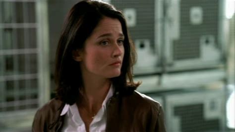 1x10- Red Brick & Ivy - Teresa Lisbon Image (25960021) - Fanpop