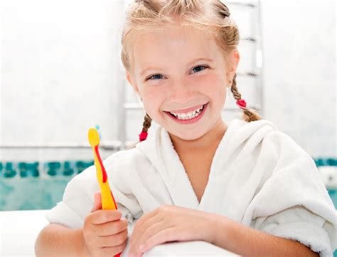 Oral Hygiene Tips for Kids - Viva Smiles | Family & Kids Orthodontist | Garden Grove Orthodontist