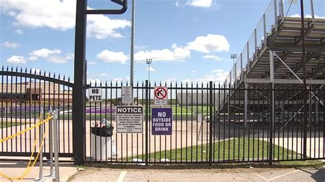 Possible Threat at Everman High School Football Game – NBC 5 Dallas ...