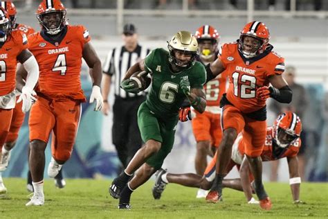 USF blows out undermanned Syracuse at Boca Raton Bowl