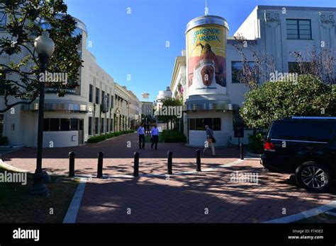 Sony film studios in LA Stock Photo - Alamy