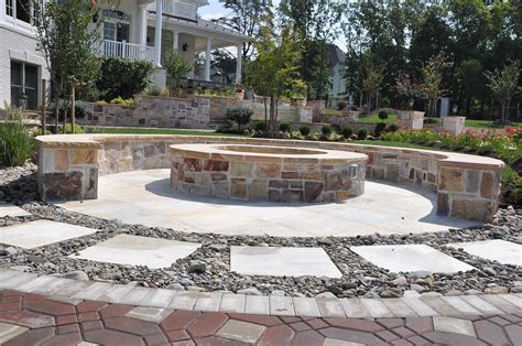 Make Your Backyard Awesome With Our Best 20+ Hardscape Backyard Design ...