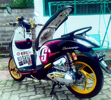 Gambar Motor Scoopy Modif Doraemon – pulp