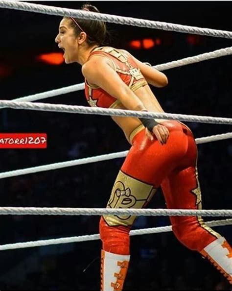 Bayley Wrestling Divas, Women's Wrestling, Elle Est Forte, Bailey Wwe ...