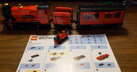 Brickfinder - LEGO Harry Potter Mini Hogwarts Express Instructions!