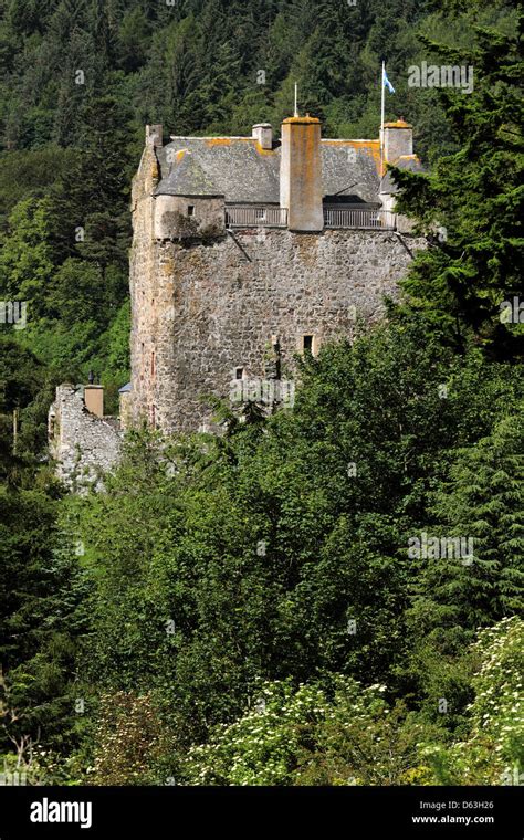 Peebles castle hi-res stock photography and images - Alamy