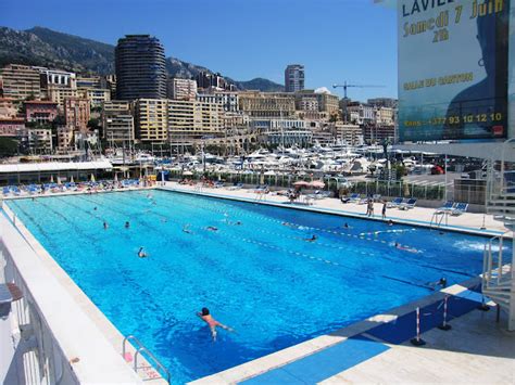 Swimming: Public pool, Monaco