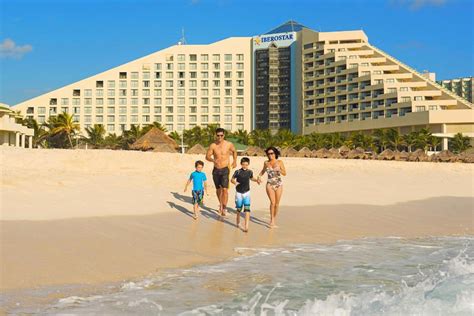 Cancun Family Vacation Packages & Deals | Family Vacation Critic