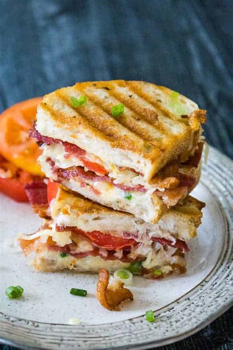 Grilled Cheese With Bacon And Tomato