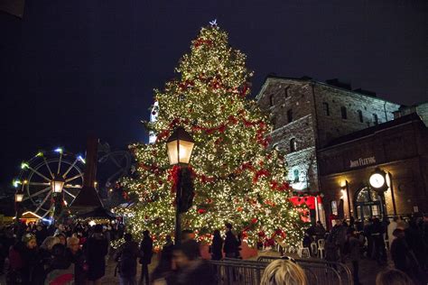 German Tradition Comes to Canada at the Toronto Christmas Market ⋆ ...