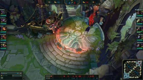 League of Legends - Mordekaiser Spawns Outside of Fountain (Season 7 ...