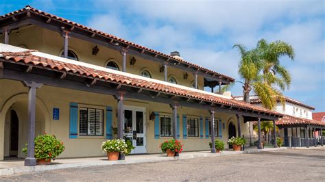 Hotels in Oxnard, CA - Oxnard Hotels - Visit Oxnard