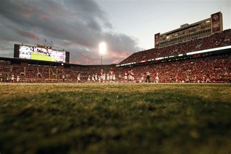 Look At What Army's Football Team Did To Oklahoma's Locker Room - The Spun