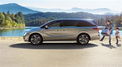 Which Trim of the 2023 Honda Odyssey Is Right for You?