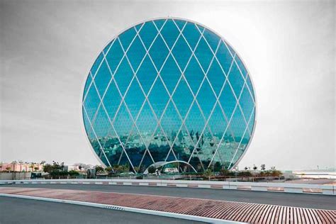 Aldar appoints ADQ CEO Mohamed Alsuwaidi and IHC executive Sofia Lasky ...