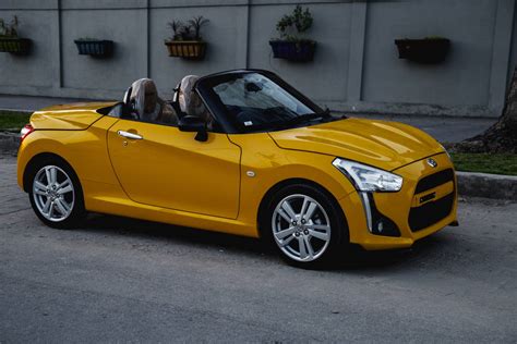 Daihatsu Copen Robe Price in Pakistan, Specification & Features | PakWheels