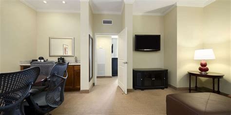 Embassy Suites Tampa Downtown Convention Center (Tampa, FL): What to Know BEFORE You Bring Your ...