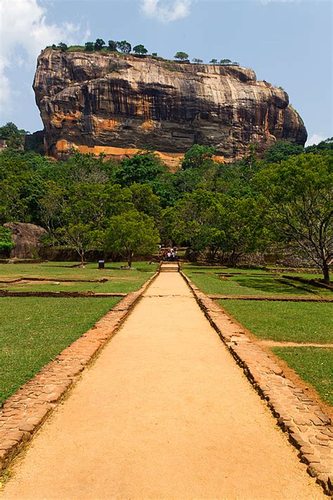 The Story of Sigiriya – Sri Lanka For 91 Days