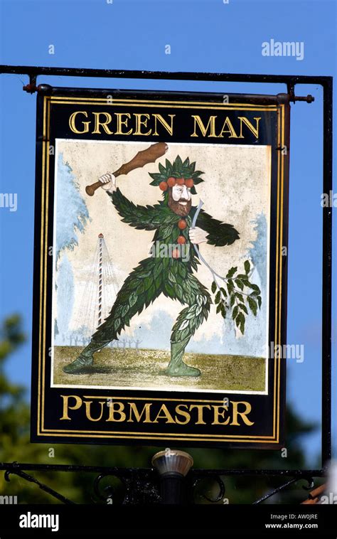 The green man pub hi-res stock photography and images - Alamy