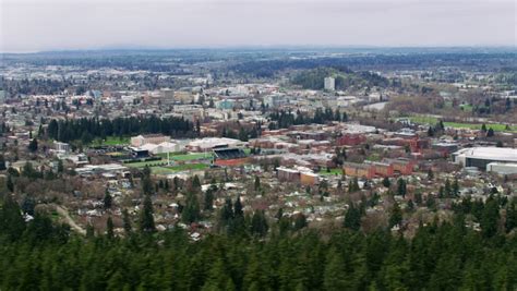 27 Best & Fun Things To Do In Eugene (Oregon) | Travel Around