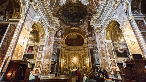 Visit the Santa Maria della Vittoria in Rome