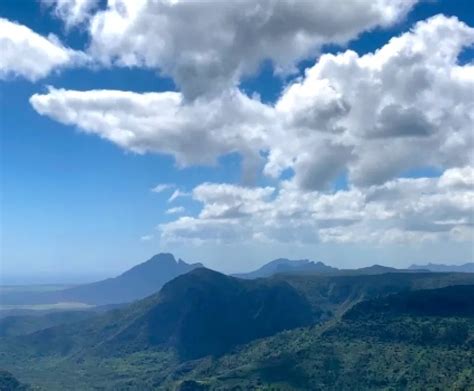 Mauritius Geography and Climate: A Tropical Island Overview | Maurinet.com