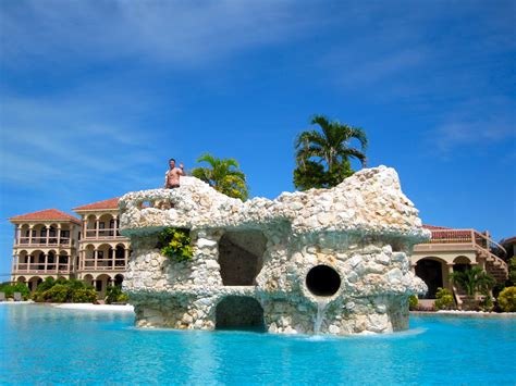 Travelmoon: Hotel Spotlight: Coco Beach Resort