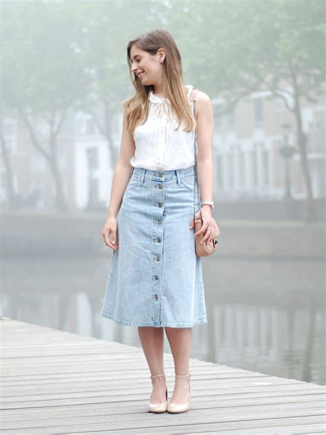 What Is A Midi Denim Skirt at Christopher Mccoin blog