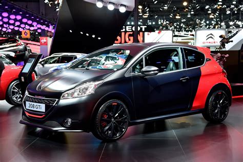 Peugeot 208 GTI 30 Aniversario - Periodismo del Motor