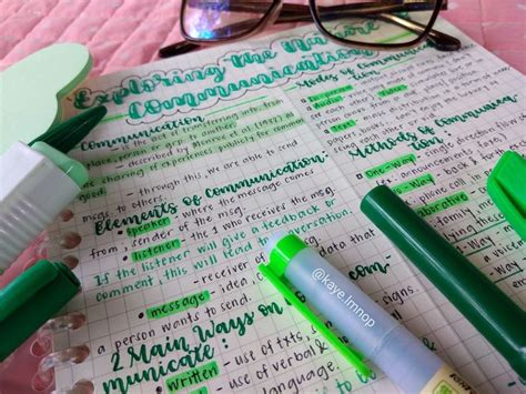 #prettynotes Aesthetic notes #greenaesthetic Pretty notes Note taking ideas #green 💚💚💚 in 2022 ...