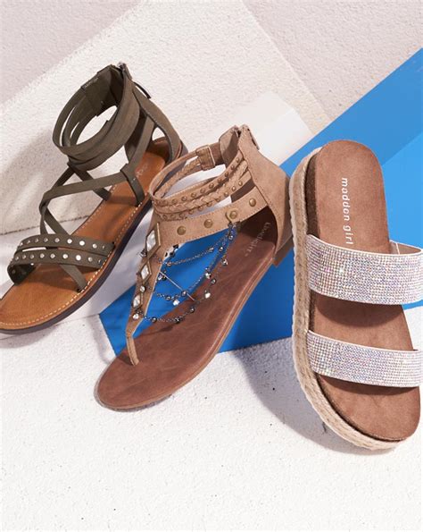 Rack Room Shoes: Sandals, Sneakers, Boots & Accessories