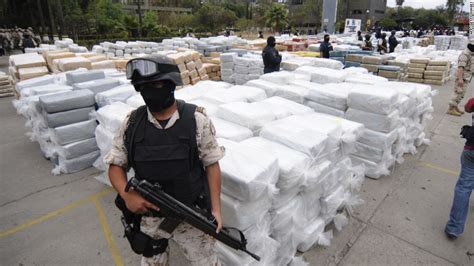 The Mexico drug war: Bodies for billions - CNN.com