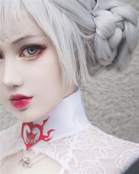 Pin by 瑋庭 林 on face-looks | Anime cosplay makeup, Cosplay makeup, Anime makeup