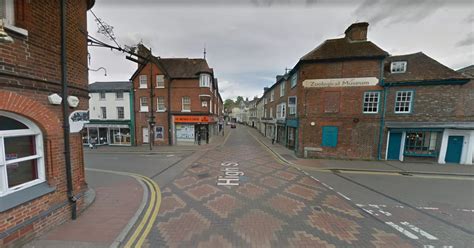 Police investigate after man is 'slashed' in fight on Tring High Street - HertsLive