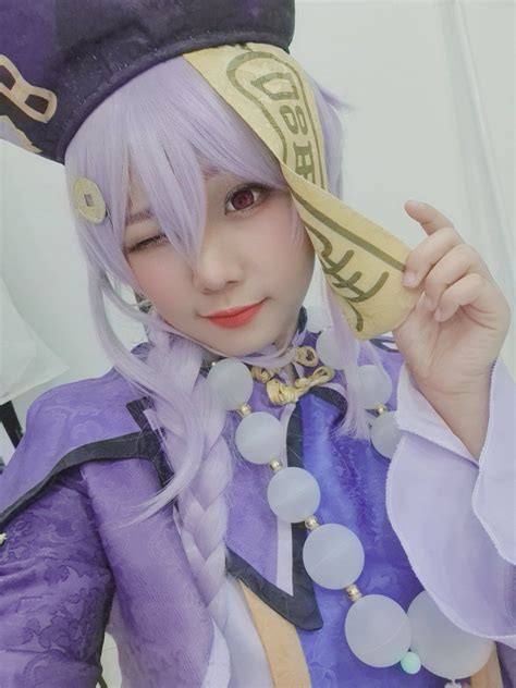 Genshin Impact qiqi cospaly | Cosplay characters, Cosplay hair, Cosplay costumes