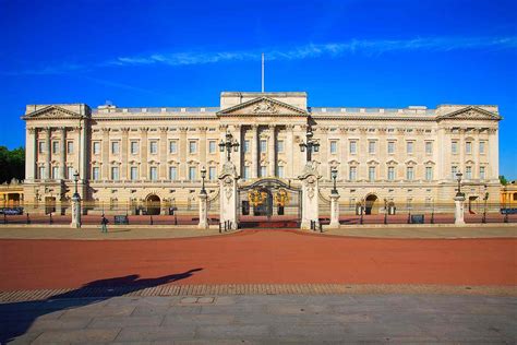 Buckingham Palace Cuts 400 Jobs Amid Cancellation | PEOPLE.com